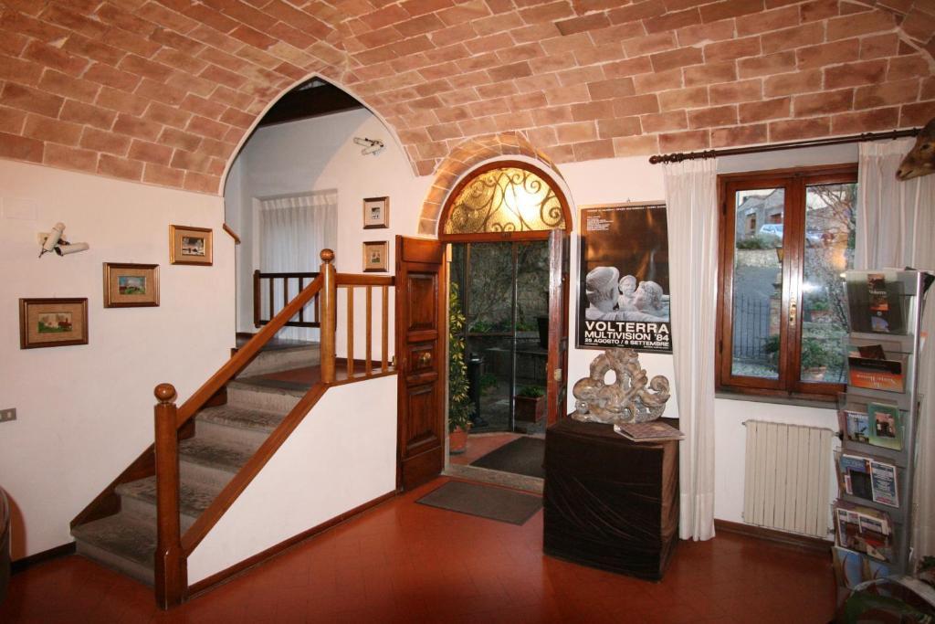 Villa Nencini 渥尔特拉 外观 照片